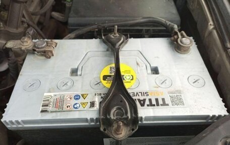 Toyota 4Runner IV, 2003 год, 1 490 000 рублей, 13 фотография