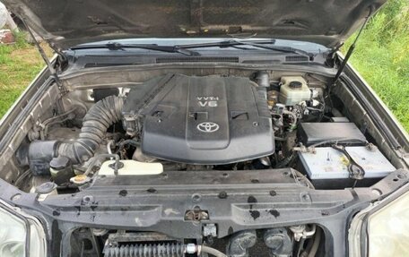 Toyota 4Runner IV, 2003 год, 1 490 000 рублей, 19 фотография