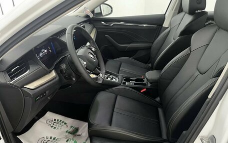 Skoda Octavia IV, 2025 год, 3 280 000 рублей, 20 фотография