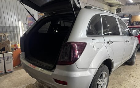 Lifan X60 I рестайлинг, 2013 год, 530 000 рублей, 13 фотография