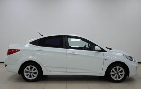 Hyundai Solaris II рестайлинг, 2011 год, 635 000 рублей, 5 фотография