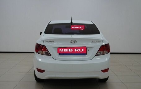 Hyundai Solaris II рестайлинг, 2011 год, 635 000 рублей, 4 фотография