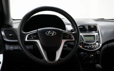 Hyundai Solaris II рестайлинг, 2011 год, 635 000 рублей, 8 фотография