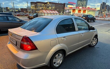 Chevrolet Aveo III, 2011 год, 385 000 рублей, 2 фотография