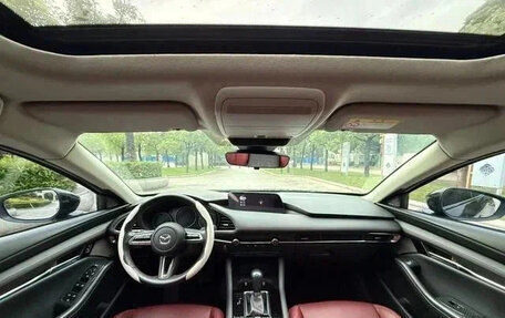 Mazda 3, 2022 год, 1 310 000 рублей, 8 фотография