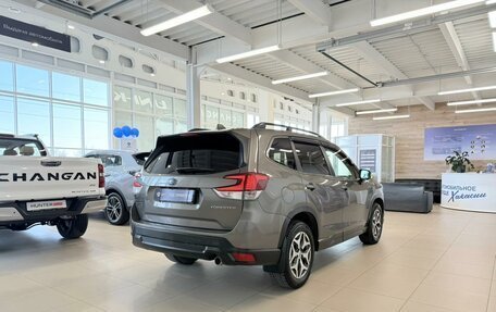 Subaru Forester, 2018 год, 2 299 900 рублей, 6 фотография