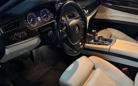 BMW 7 серия, 2014 год, 2 200 000 рублей, 6 фотография