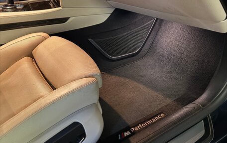 BMW 7 серия, 2014 год, 2 200 000 рублей, 16 фотография