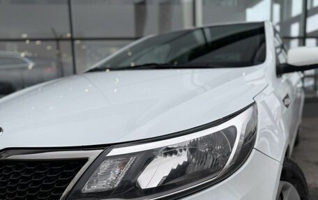 KIA Rio III рестайлинг, 2015 год, 935 000 рублей, 4 фотография