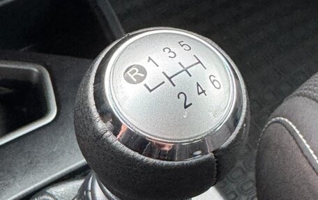 Toyota RAV4, 2018 год, 2 090 000 рублей, 17 фотография