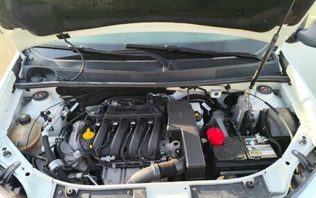 Renault Logan II, 2019 год, 830 000 рублей, 24 фотография