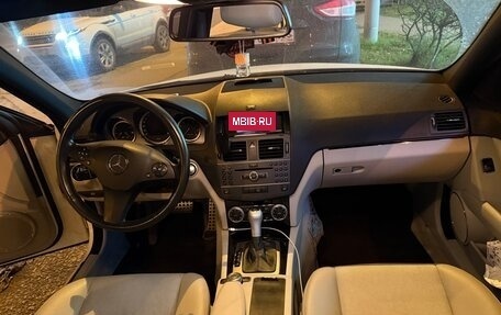 Mercedes-Benz C-Класс, 2010 год, 1 250 000 рублей, 6 фотография