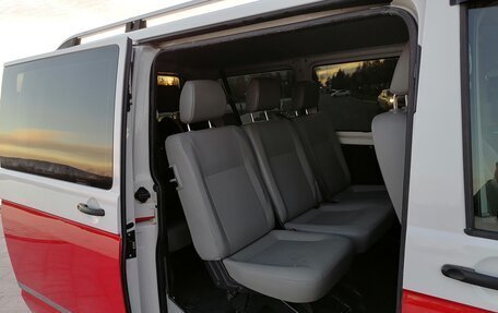 Volkswagen Transporter T5 рестайлинг, 2011 год, 1 490 000 рублей, 15 фотография