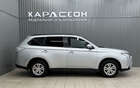Mitsubishi Outlander III рестайлинг 3, 2014 год, 1 353 000 рублей, 6 фотография