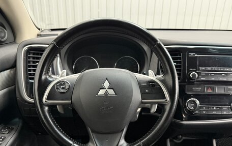 Mitsubishi Outlander III рестайлинг 3, 2014 год, 1 353 000 рублей, 8 фотография