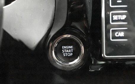 Toyota Hilux VIII, 2015 год, 3 200 000 рублей, 9 фотография