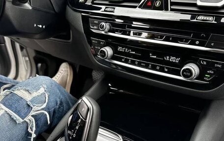 BMW 5 серия, 2019 год, 3 680 000 рублей, 24 фотография