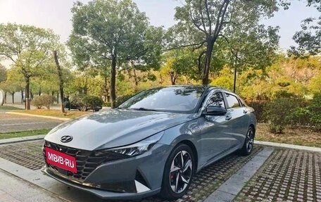 Hyundai Elantra, 2022 год, 1 170 000 рублей, 3 фотография
