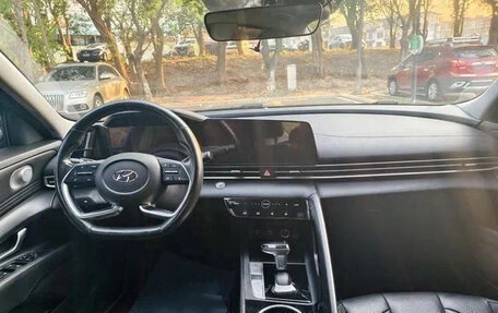 Hyundai Elantra, 2022 год, 1 170 000 рублей, 9 фотография