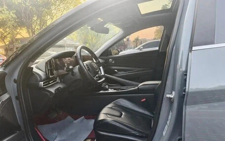 Hyundai Elantra, 2022 год, 1 170 000 рублей, 8 фотография