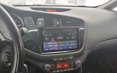 KIA cee'd III, 2015 год, 1 050 000 рублей, 8 фотография