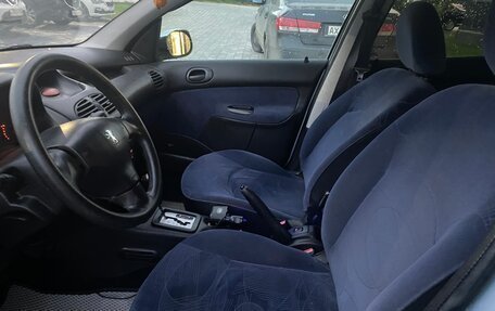 Peugeot 206, 2002 год, 260 000 рублей, 12 фотография