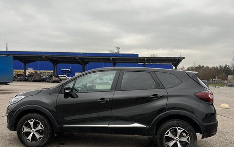 Renault Kaptur I рестайлинг, 2021 год, 1 230 000 рублей, 3 фотография