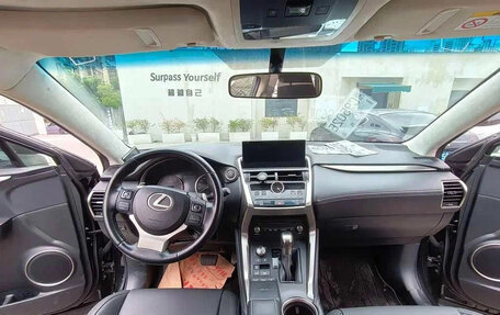 Lexus NX, 2022 год, 2 850 000 рублей, 9 фотография