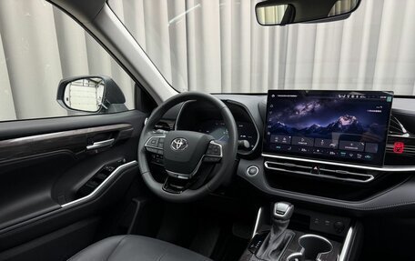 Toyota Highlander, 2025 год, 5 990 000 рублей, 10 фотография