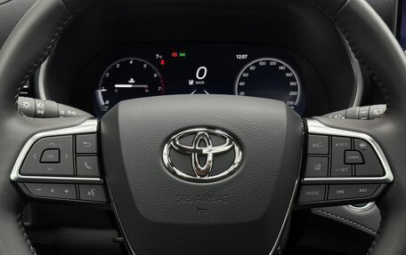 Toyota Highlander, 2025 год, 5 990 000 рублей, 12 фотография