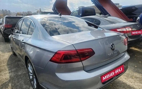 Volkswagen Passat B8 рестайлинг, 2021 год, 2 010 000 рублей, 4 фотография