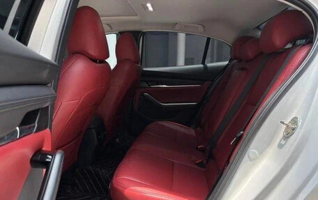 Mazda 3, 2022 год, 1 440 000 рублей, 11 фотография