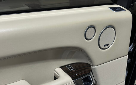 Land Rover Range Rover IV рестайлинг, 2013 год, 3 750 000 рублей, 23 фотография