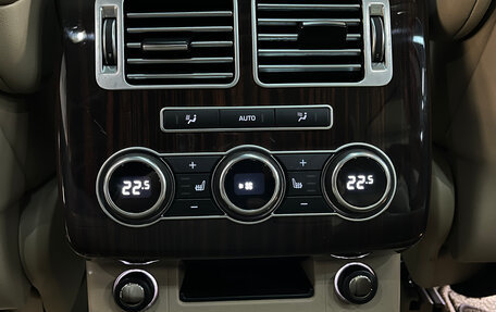 Land Rover Range Rover IV рестайлинг, 2013 год, 3 750 000 рублей, 22 фотография