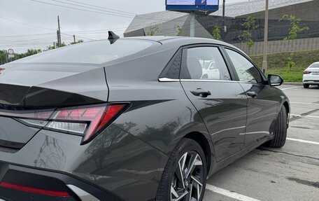 Hyundai Elantra, 2023 год, 2 000 000 рублей, 2 фотография