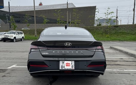 Hyundai Elantra, 2023 год, 2 000 000 рублей, 3 фотография