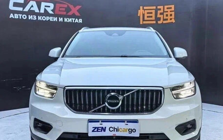 Volvo XC40 I, 2022 год, 2 610 000 рублей, 2 фотография