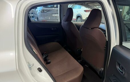 Toyota Vitz, 2011 год, 819 000 рублей, 18 фотография