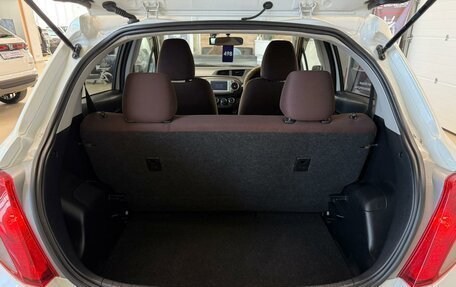 Toyota Vitz, 2011 год, 819 000 рублей, 19 фотография