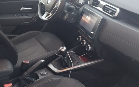 Renault Duster, 2021 год, 1 800 000 рублей, 2 фотография