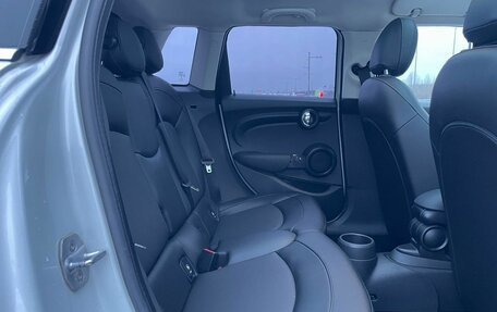 MINI Hatch, 2017 год, 1 547 000 рублей, 22 фотография