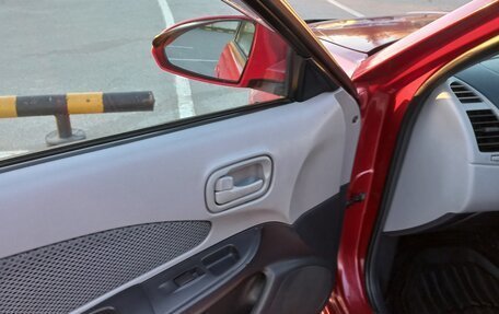 Nissan Wingroad III, 2001 год, 350 000 рублей, 6 фотография