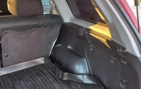 Nissan Wingroad III, 2001 год, 350 000 рублей, 17 фотография