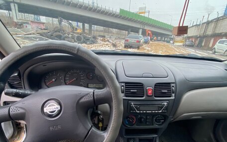 Nissan Almera, 2002 год, 235 000 рублей, 10 фотография