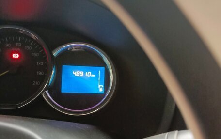 Renault Logan II, 2018 год, 850 000 рублей, 14 фотография