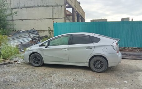 Toyota Prius, 2012 год, 1 000 000 рублей, 7 фотография