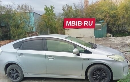 Toyota Prius, 2012 год, 1 000 000 рублей, 6 фотография