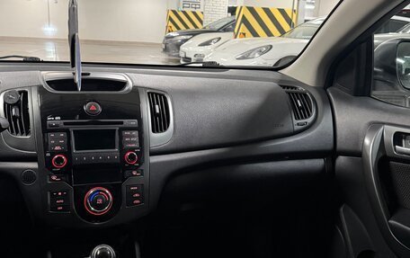 KIA Cerato III, 2011 год, 1 100 000 рублей, 10 фотография