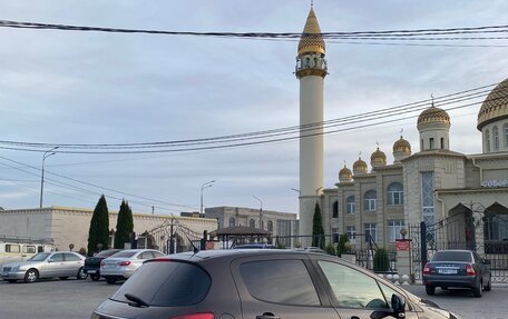 Peugeot 308 II, 2012 год, 560 000 рублей, 2 фотография