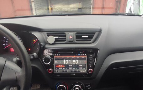 KIA Rio III рестайлинг, 2014 год, 1 250 000 рублей, 5 фотография